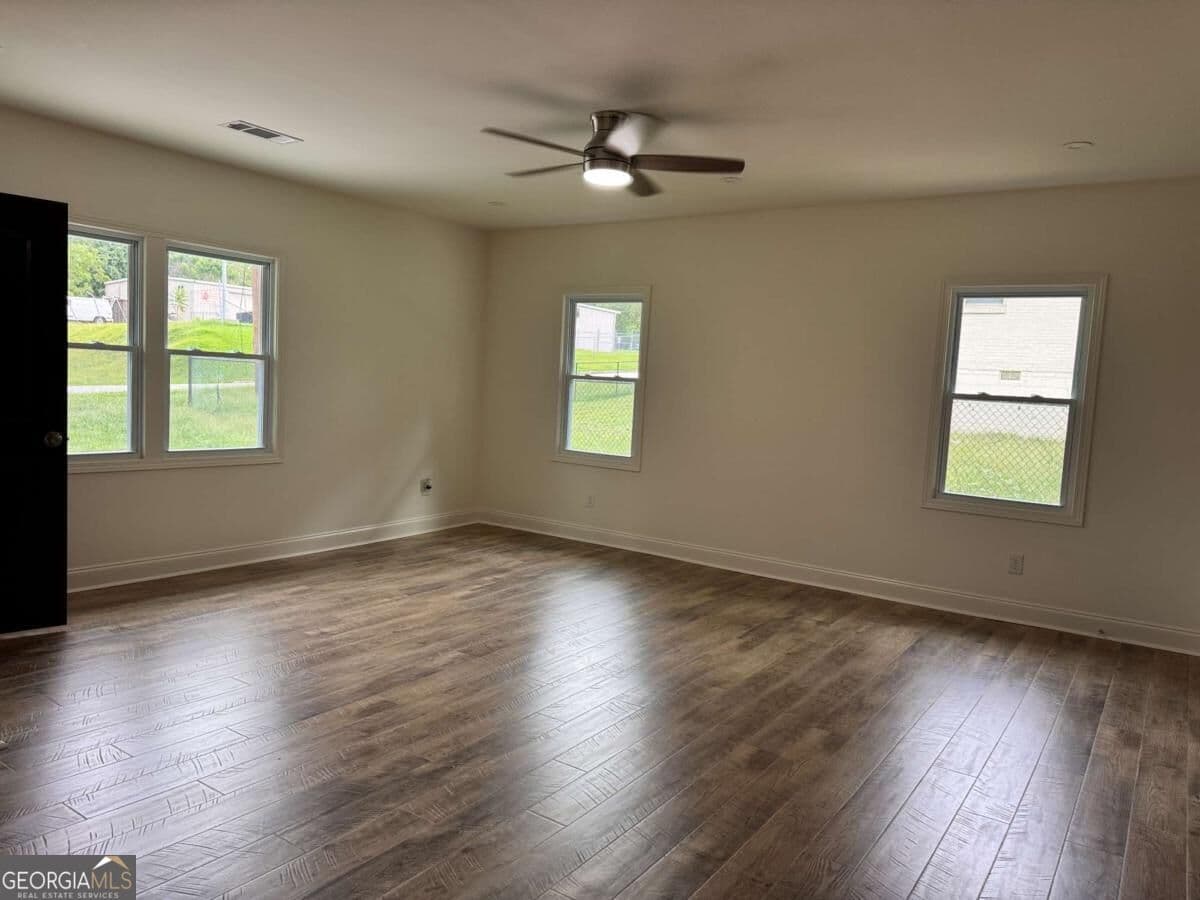 4 bedroom, 2 bathroom, 1,512 sq ft single family residence for sale at 5981 Pisgah Road, Mableton, GA 30126 — photo 10