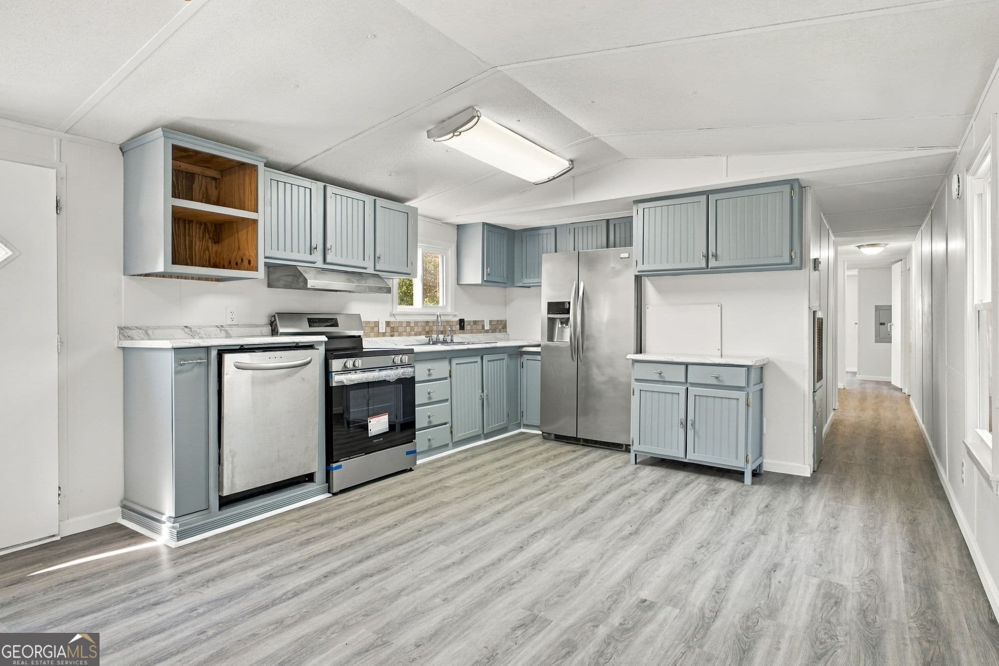 3 bedroom, 2 bathroom, 1,064 sq ft manufactured home,single family residence for sale at 160 Mountain View Road, Trion, GA 30753 — photo 10