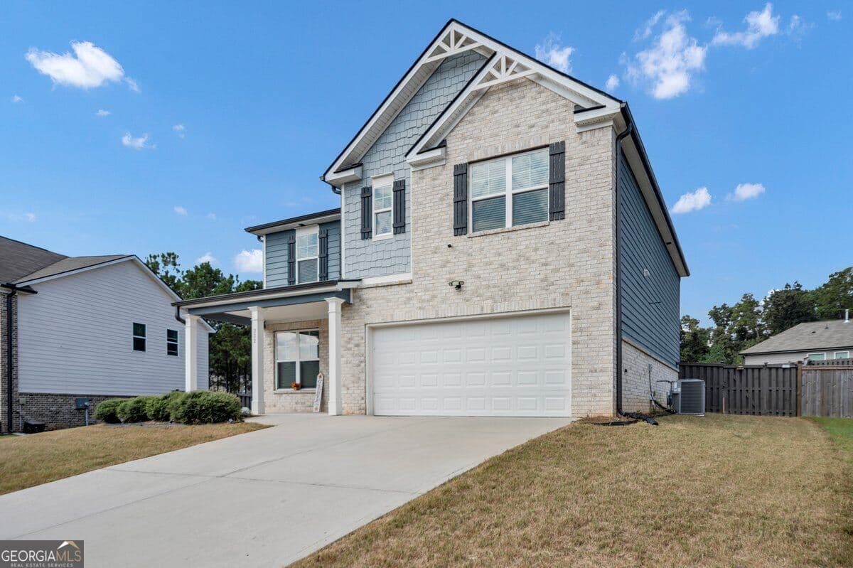 3 bedroom, 2.5 bathroom, 2,331 sq ft single family residence for sale at 332 ENDEAVOR Drive, Jonesboro, GA 30238 — photo 4