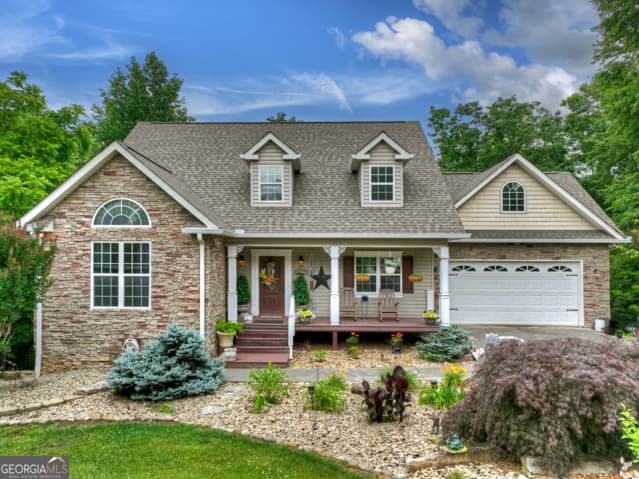 4 bedroom, 3.5 bathroom, 4,125 sq ft single family residence for sale at 113 Dundee Drive, Blairsville, GA 30512 — photo 5