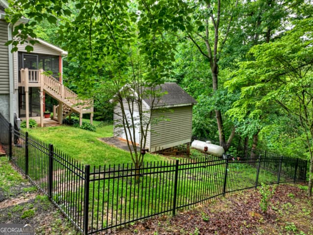 4 bedroom, 3.5 bathroom, 4,125 sq ft single family residence for sale at 113 Dundee Drive, Blairsville, GA 30512 — photo 10