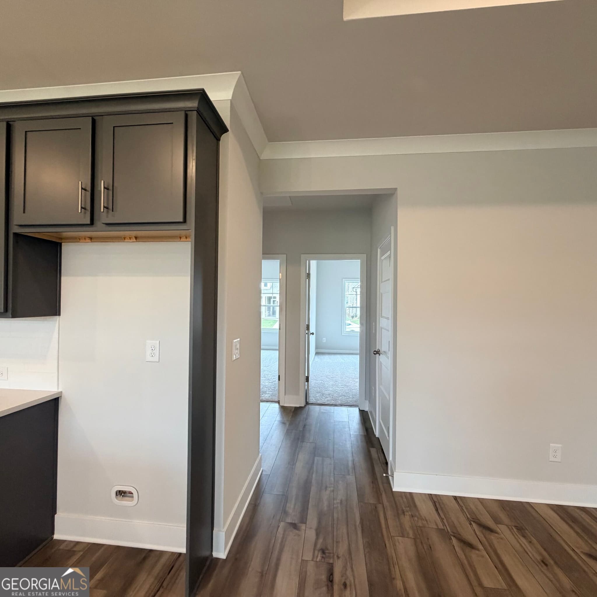 3 bedroom, 2.5 bathroom, 1,868 sq ft single family residence for sale at 32 Piney Grove Court, Auburn, GA 30011 — photo 6