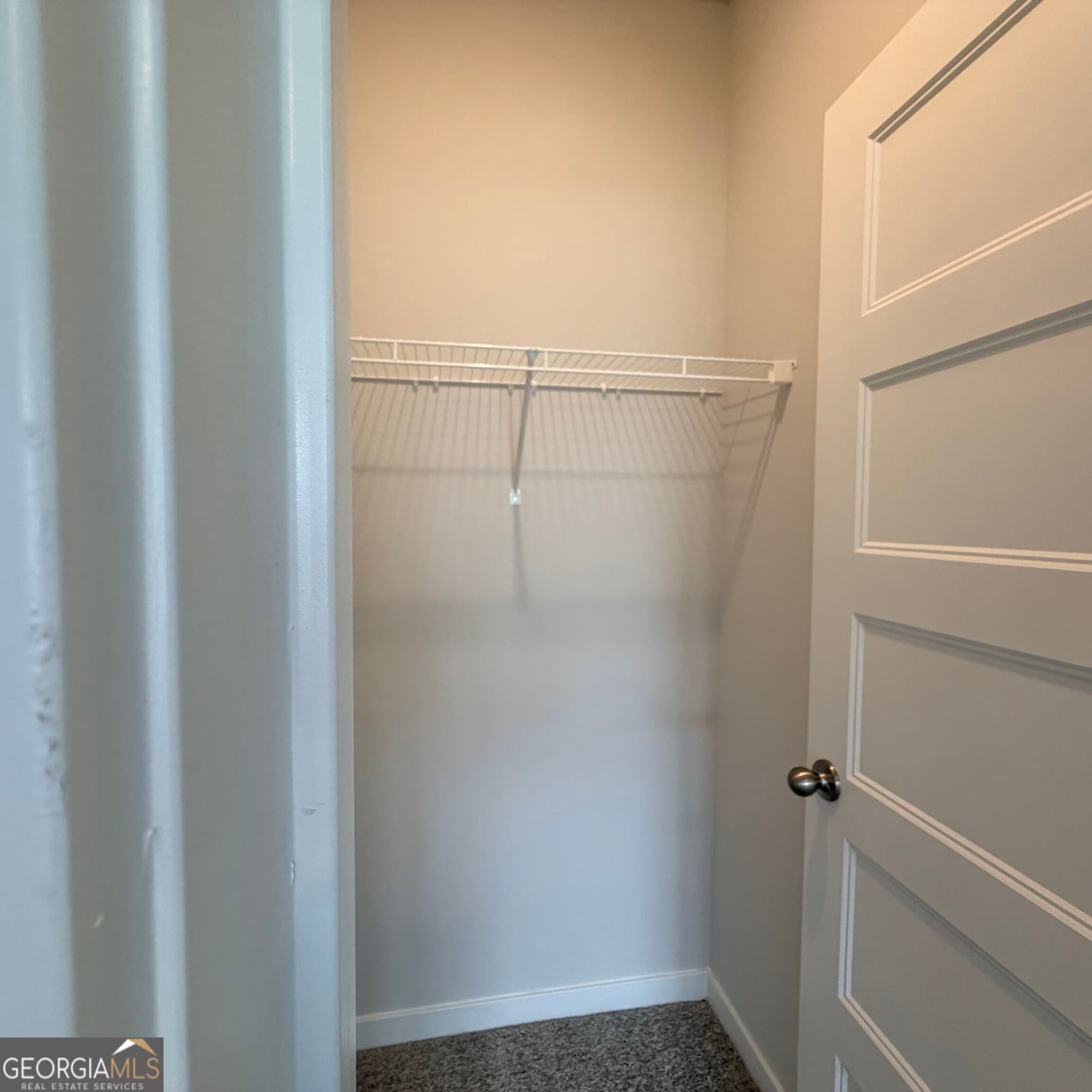 3 bedroom, 2.5 bathroom, 1,868 sq ft single family residence for sale at 32 Piney Grove Court, Auburn, GA 30011 — photo 8