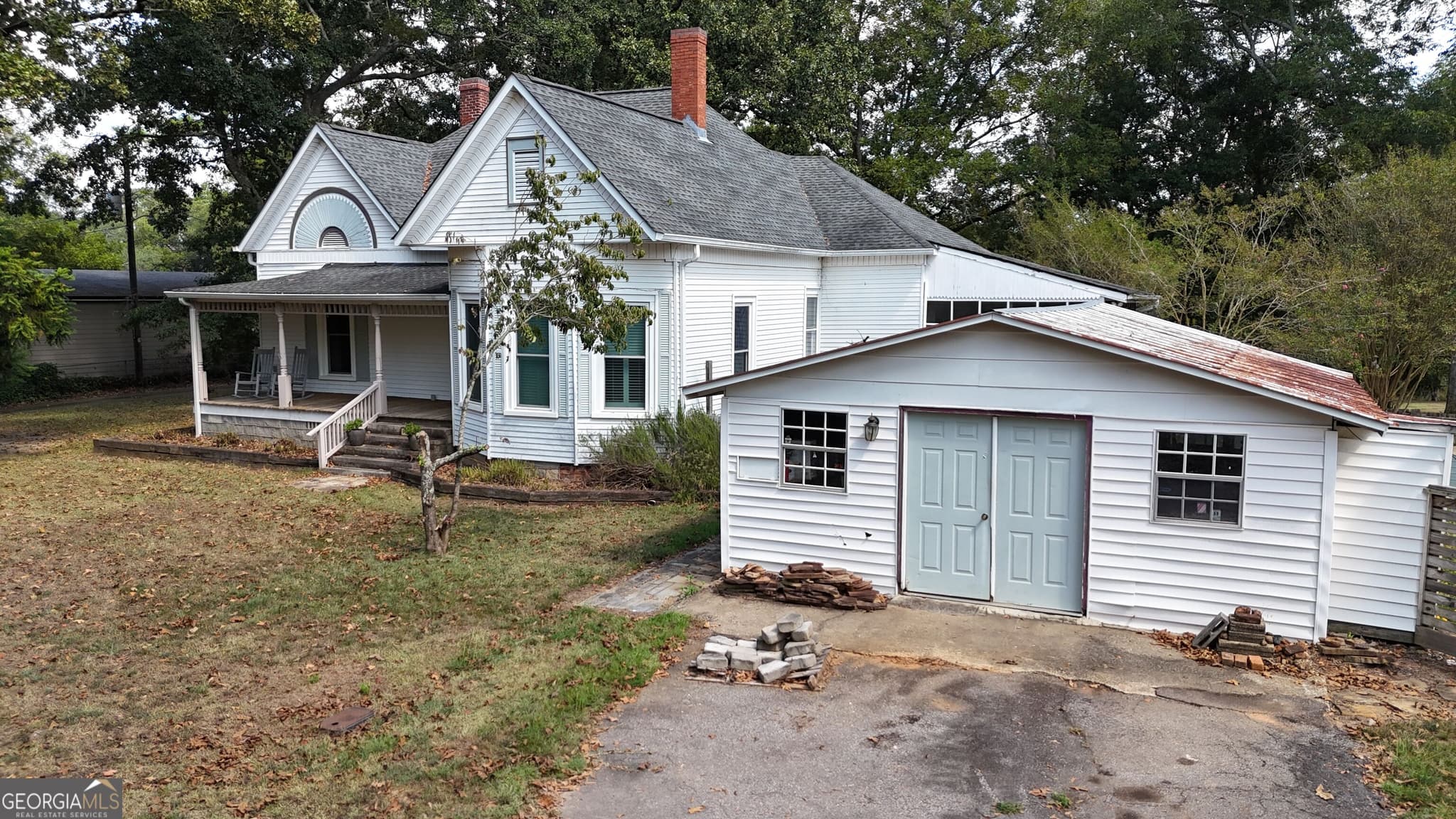 3 bedroom, 2 bathroom, 2,044 sq ft single family residence for sale at 53 Ninth Street, Carlton, GA 30627 — photo 3