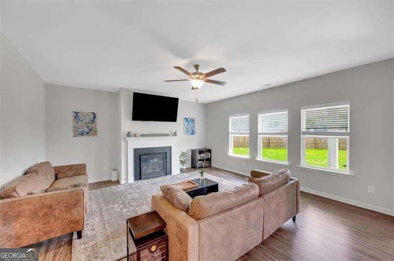 4 bedroom, 2.5 bathroom, 2,572 sq ft single family residence for sale at 34 Rock Foot Way, Cartersville, GA 30120 — photo 7