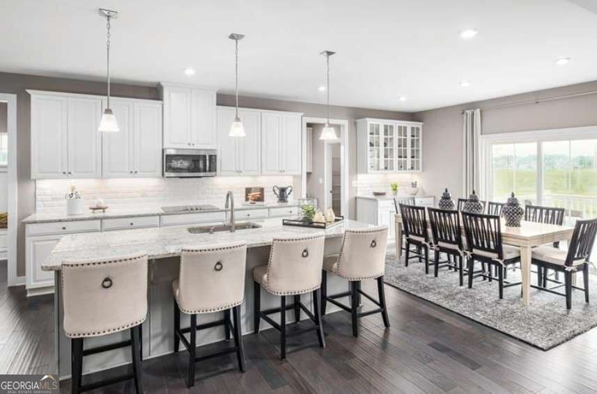 5 bedroom, 4 bathroom, 4,165 sq ft single family residence for sale at 210 Eagles Crest Drive, Commerce, GA 30529 — photo 2