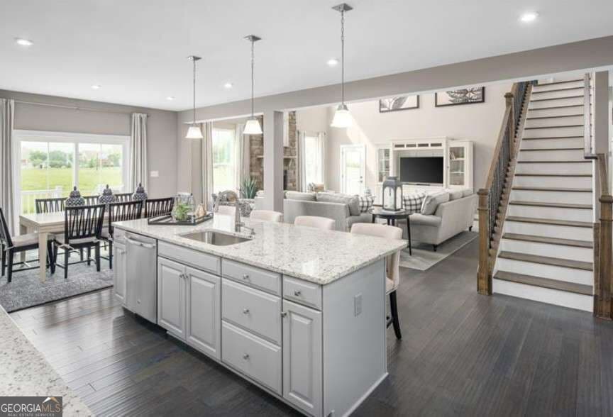 5 bedroom, 4 bathroom, 4,165 sq ft single family residence for sale at 210 Eagles Crest Drive, Commerce, GA 30529 — photo 6