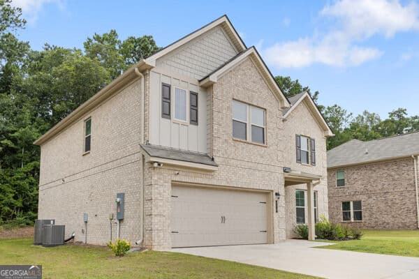 4 bedroom, 4 bathroom, 2,894 sq ft single family residence for sale at 116 Cabin Way, Hampton, GA 30228 — photo 3