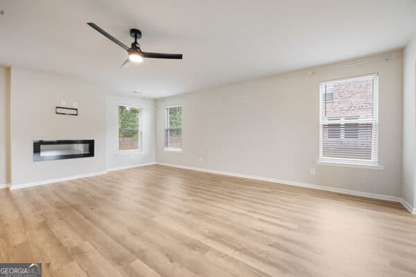 4 bedroom, 4 bathroom, 2,894 sq ft single family residence for sale at 116 Cabin Way, Hampton, GA 30228 — photo 9