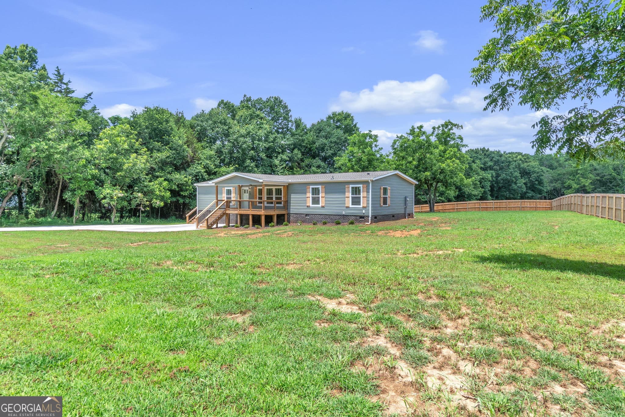 3 bedroom, 2 bathroom, 1,790 sq ft single family residence for sale at 108 Old River Road, Iva, SC 29655 — photo 2
