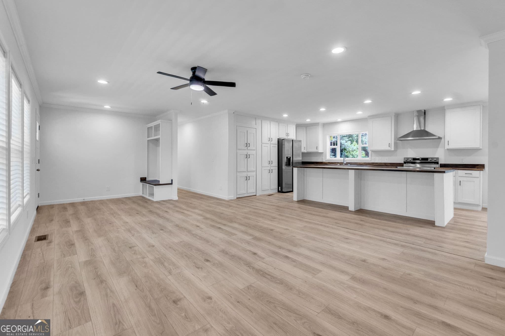 3 bedroom, 2 bathroom, 1,790 sq ft single family residence for sale at 108 Old River Road, Iva, SC 29655 — photo 6