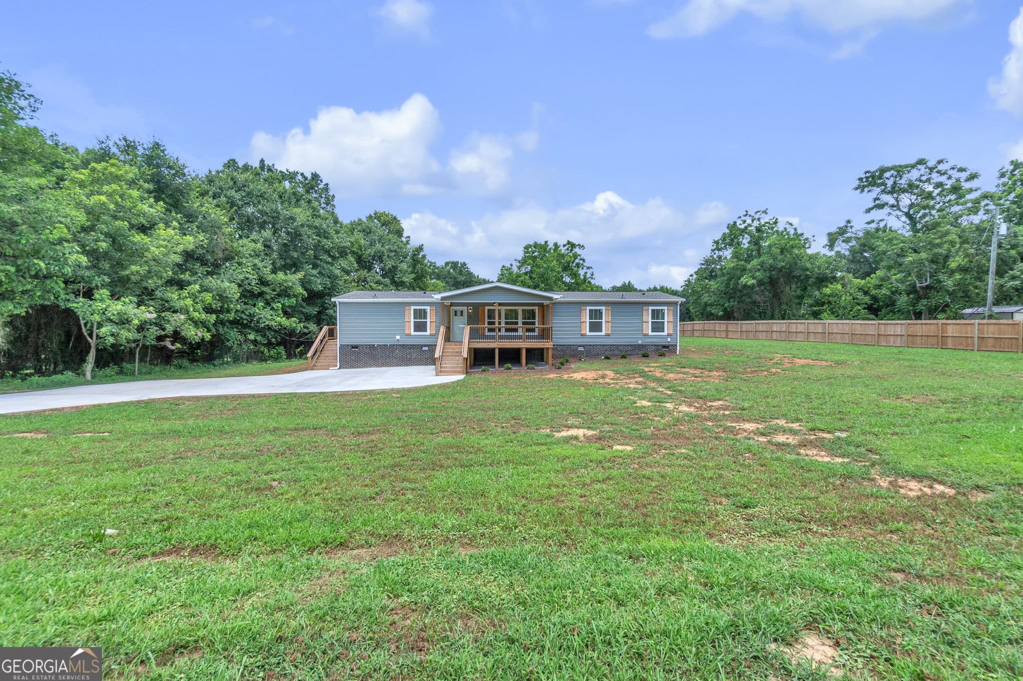 3 bedroom, 2 bathroom, 1,790 sq ft single family residence for sale at 108 Old River Road, Iva, SC 29655 — photo 1 of 31