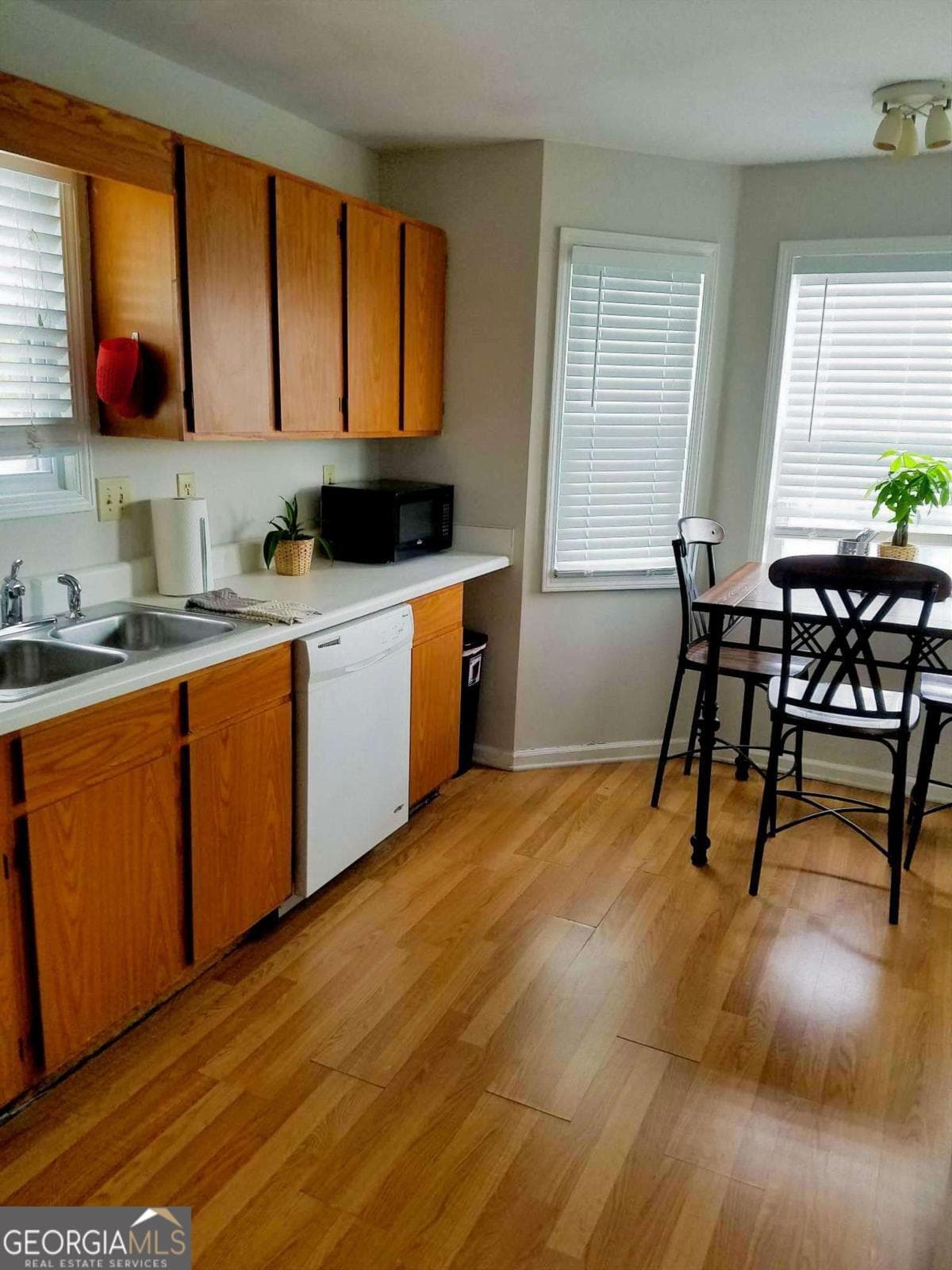 4 bedroom, 4 bathroom, 1,600 sq ft quadruplex for rent at 1738 Taylor Street A2, Atlanta, GA 30318 for $2,700 a month — photo 4