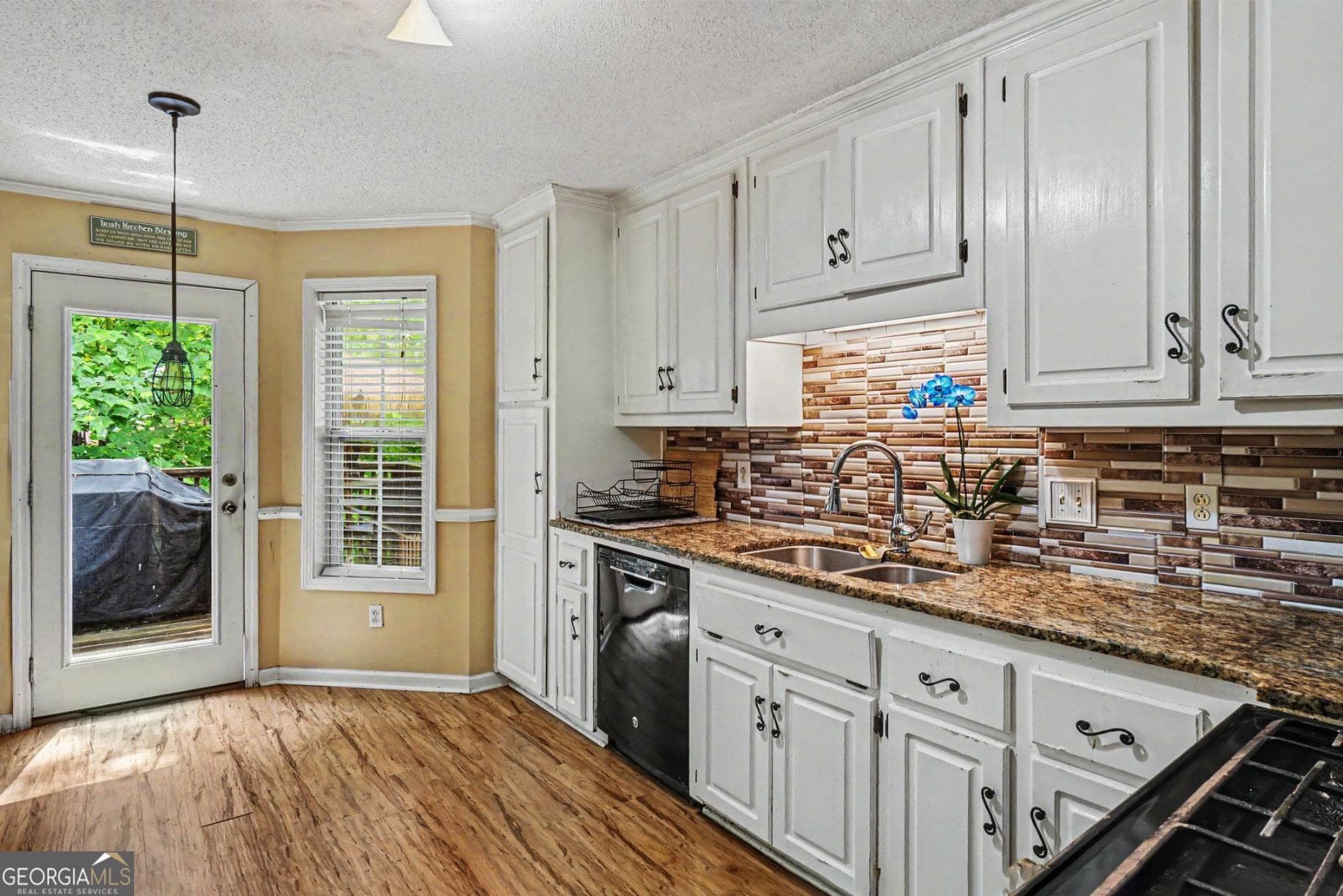 5 bedroom, 3 bathroom, 3,035 sq ft single family residence for sale at 306 Queensbury Walk, Acworth, GA 30102 — photo 10