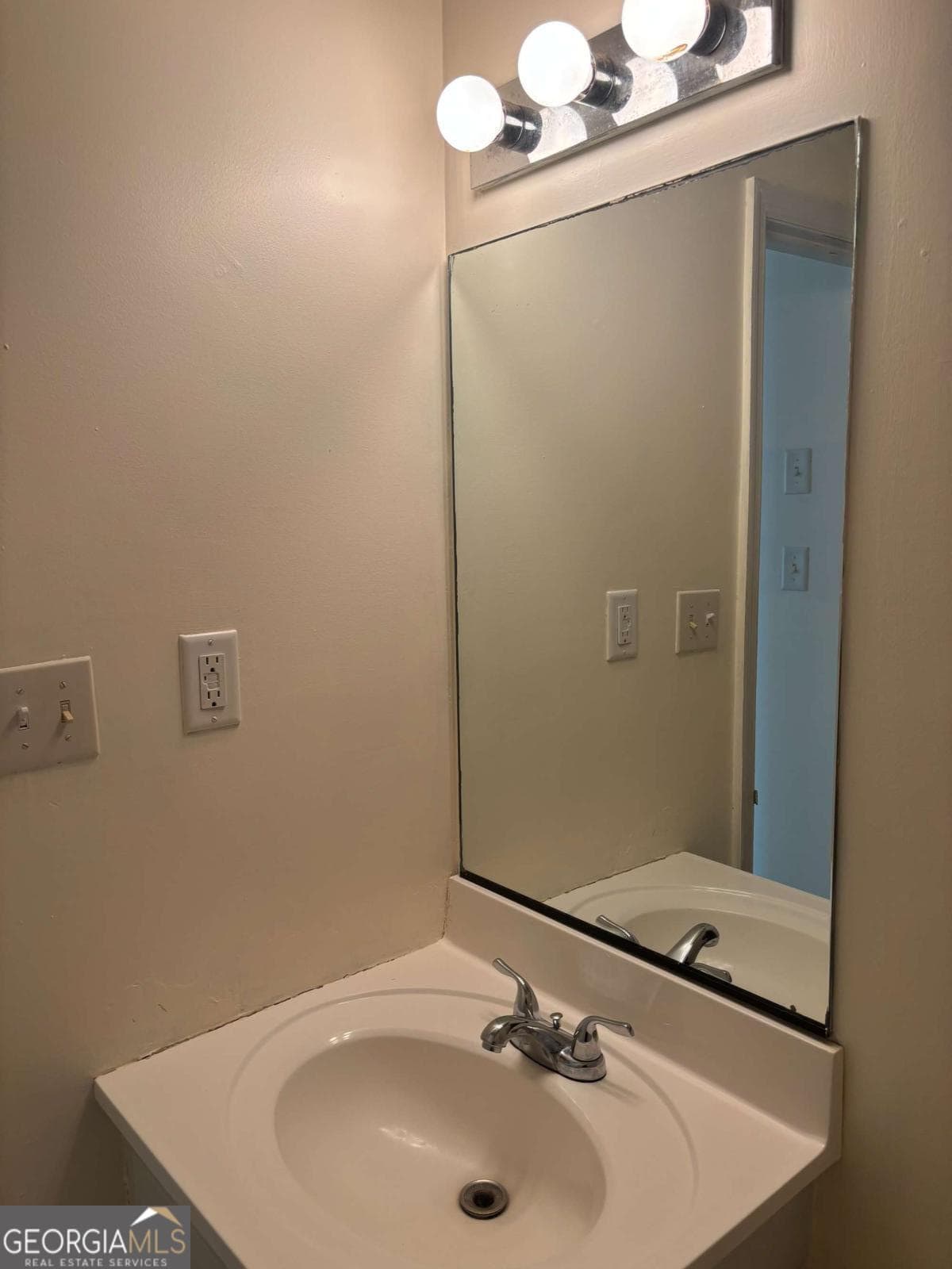 2 bedroom, 1 bathroom, 818 sq ft single family residence for rent at 150 Magnolia Street, Athens, GA 30606 for $1,600 a month — photo 10
