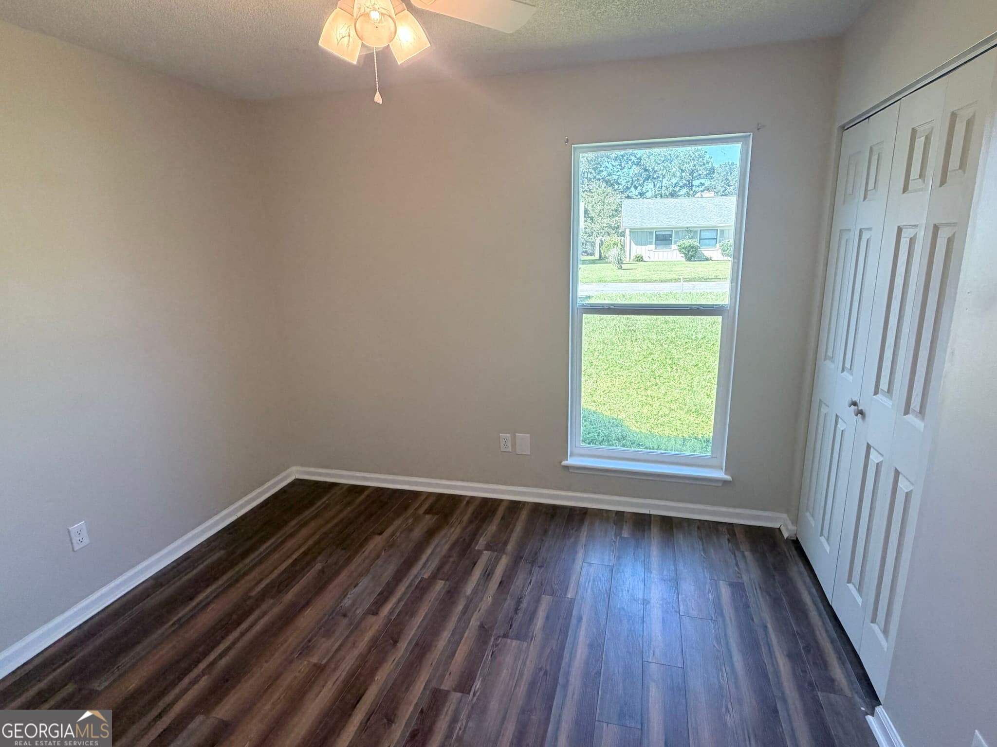 3 bedroom, 2 bathroom, 1,150 sq ft single family residence for rent at 308 Lakeview Drive, Kingsland, GA 31548 for $1,950 a month — photo 5