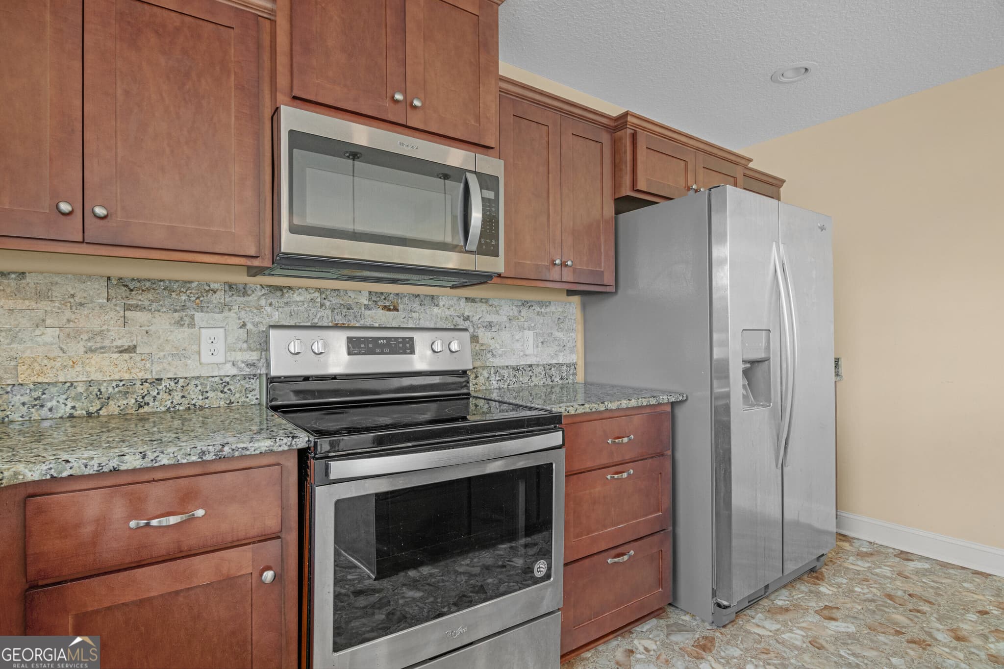 4 bedroom, 2.5 bathroom, 2,686 sq ft single family residence for sale at 491 Nashview Trail, Allenhurst, GA 31301 — photo 9