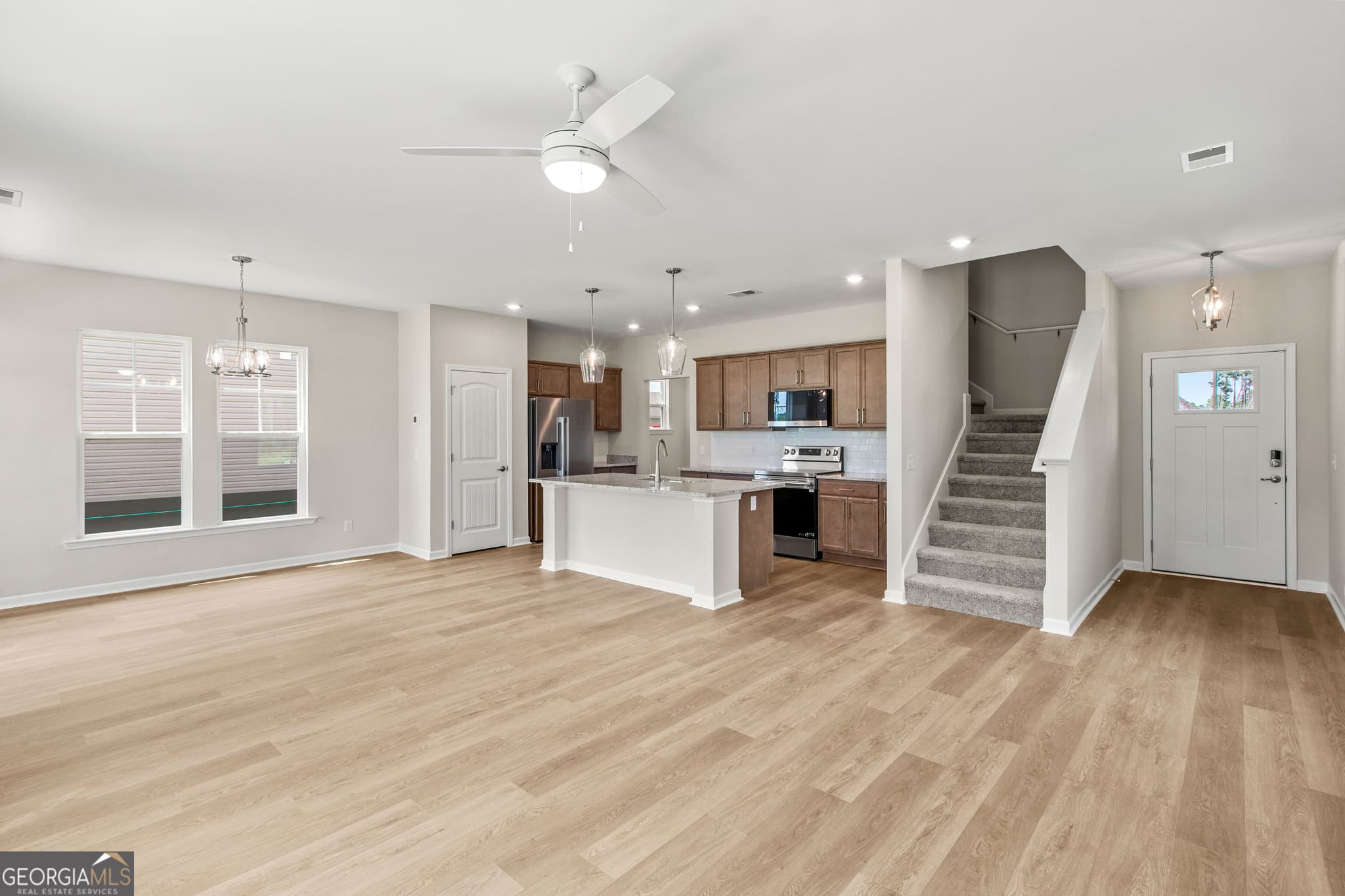 3 bedroom, 2.5 bathroom, 1,617 sq ft single family residence for sale at 117 Brook Drive, Brunswick, GA 31525 — photo 10