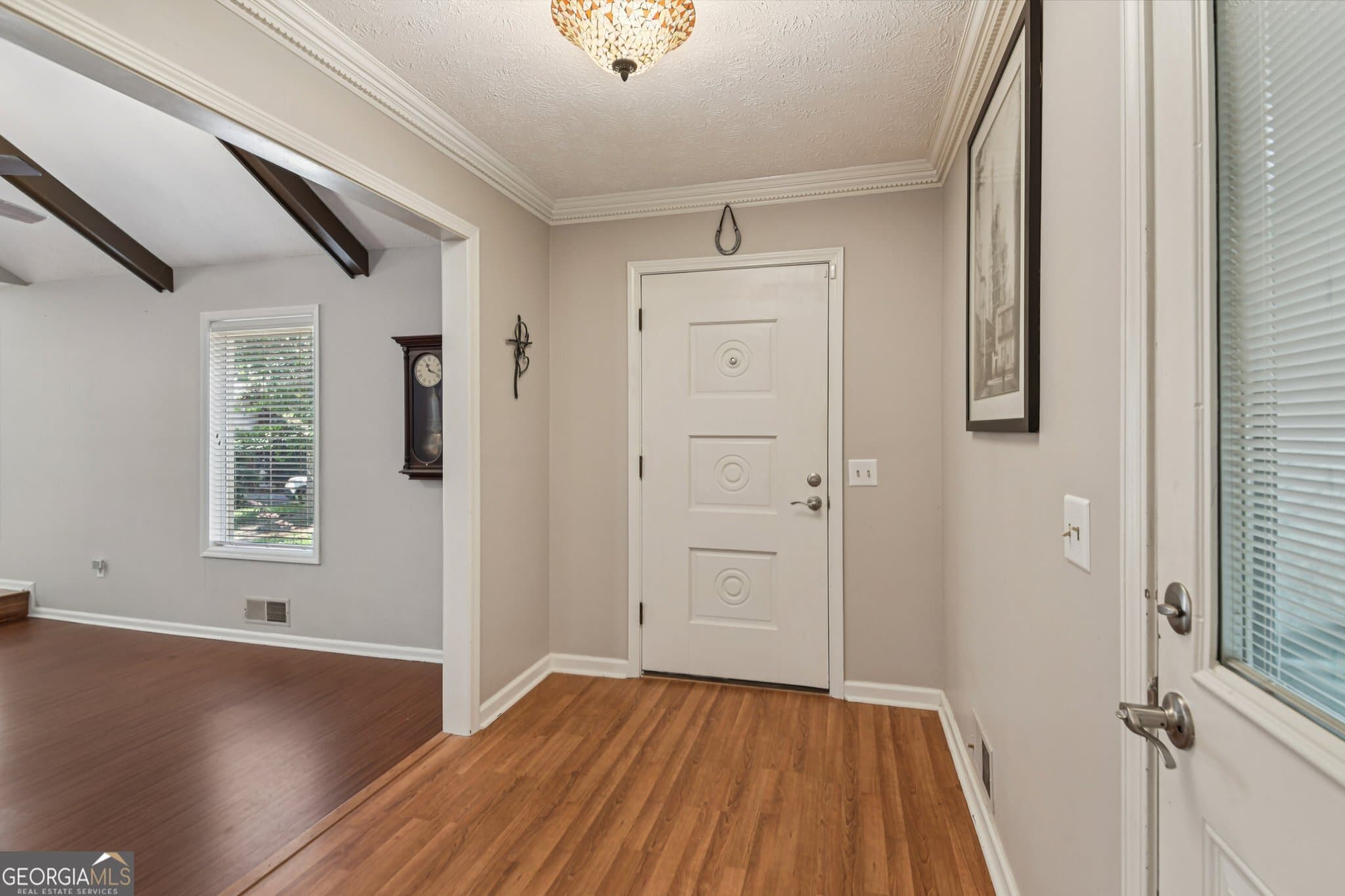 3 bedroom, 2 bathroom, 1,717 sq ft single family residence for sale at 634 Knollwood Circle, Conyers, GA 30094 — photo 5