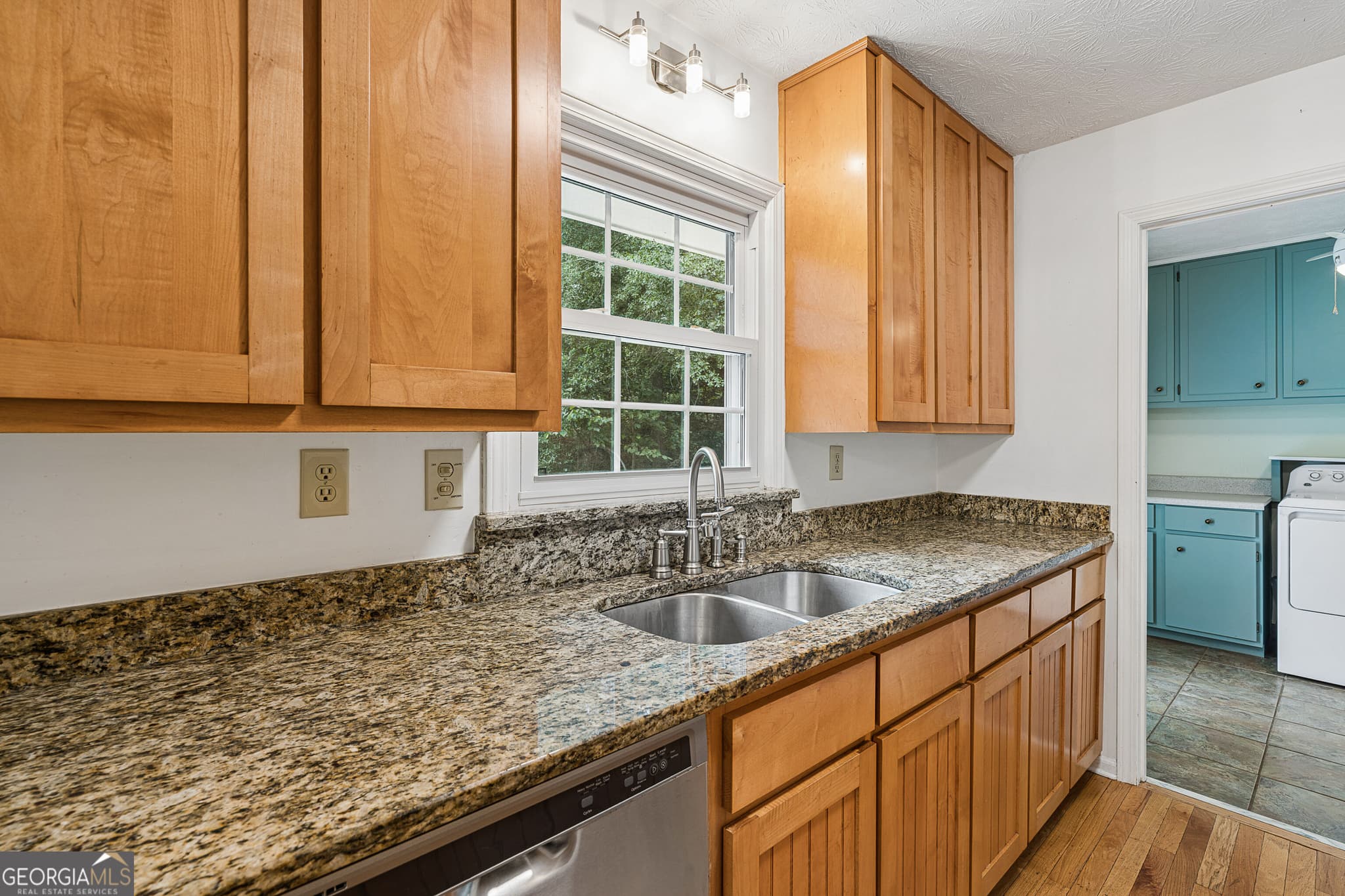 3 bedroom, 2 bathroom single family residence for sale at 1694 Bent River Drive, Lilburn, GA 30047 — photo 10