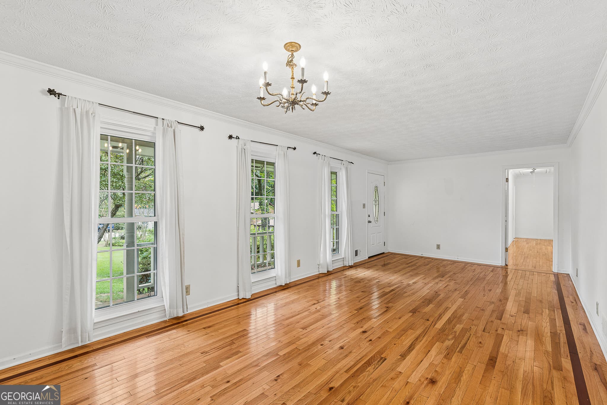 3 bedroom, 2 bathroom single family residence for sale at 1694 Bent River Drive, Lilburn, GA 30047 — photo 4