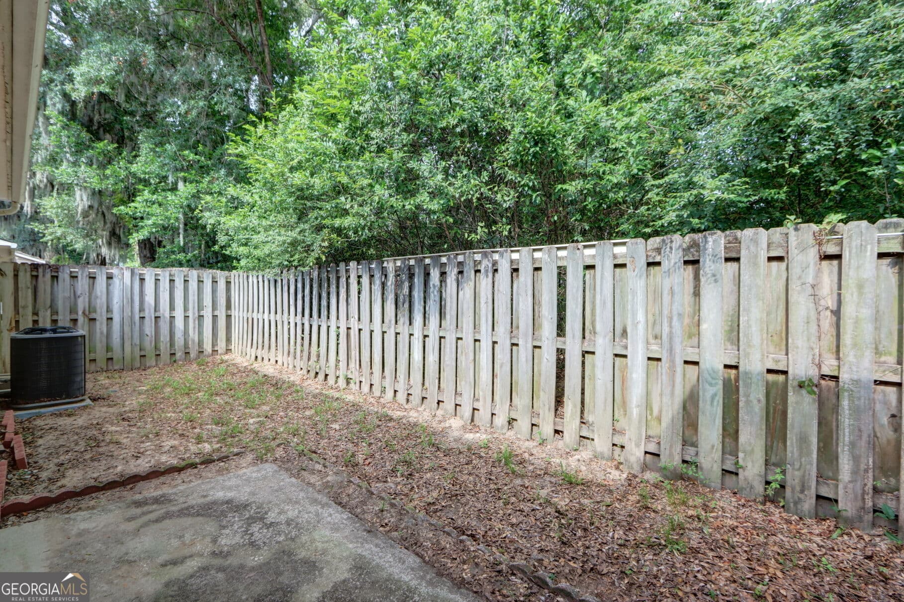 2 bedroom, 2 bathroom, 1,160 sq ft townhouse for sale at 10 Chaintree Drive, Savannah, GA 31419 — photo 10