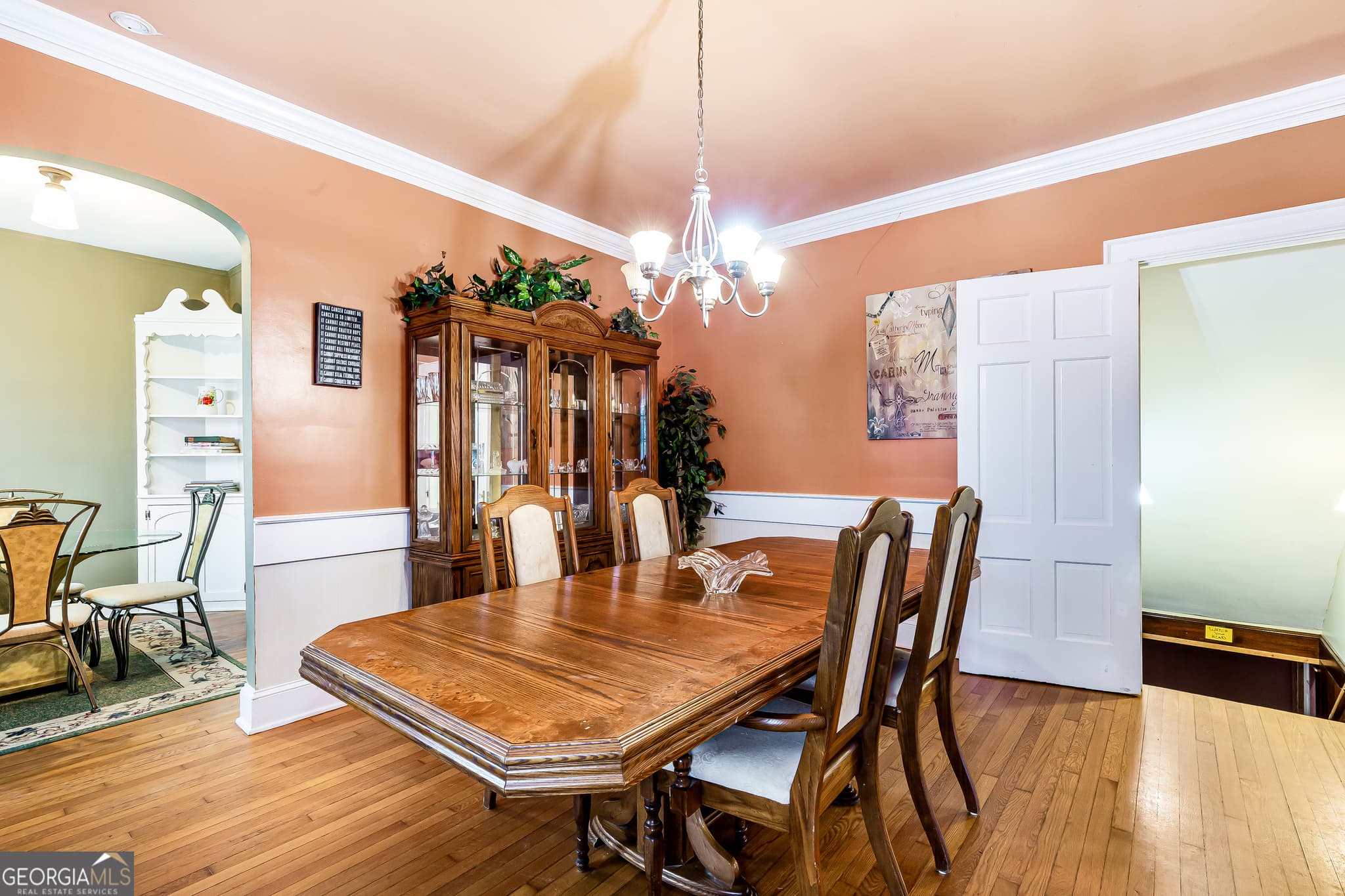 4 bedroom, 3 bathroom, 3,666 sq ft mixed use for sale at 113 W Gordon Street, Villa Rica, GA 30180 — photo 9