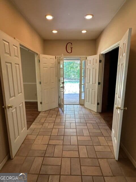 4 bedroom, 3.5 bathroom, 4,496 sq ft single family residence for sale at 290 Bear Cave Trail, Lakemont, GA 30552 — photo 9