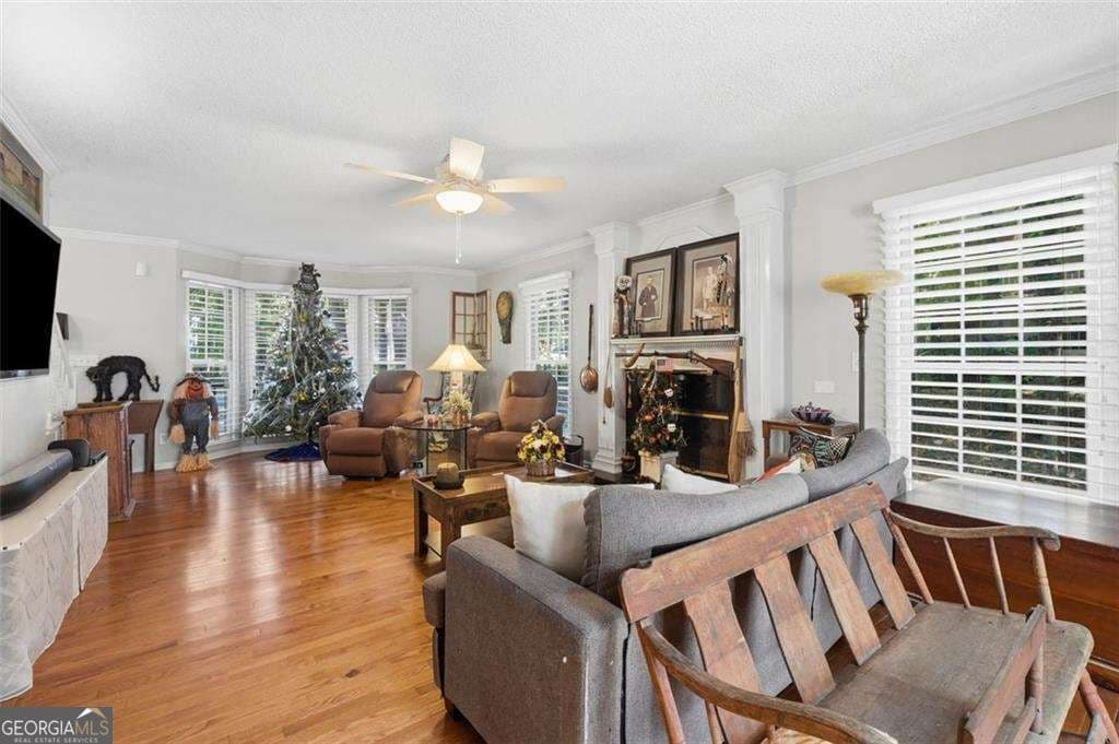 4 bedroom, 2.5 bathroom, 3,160 sq ft single family residence for sale at 2771 Still Lake Drive, Acworth, GA 30102 — photo 7