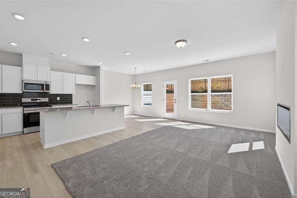 3 bedroom, 2.5 bathroom, 1,703 sq ft townhouse for sale at 279 Alameda Street 47, Loganville, GA 30052 — photo 8