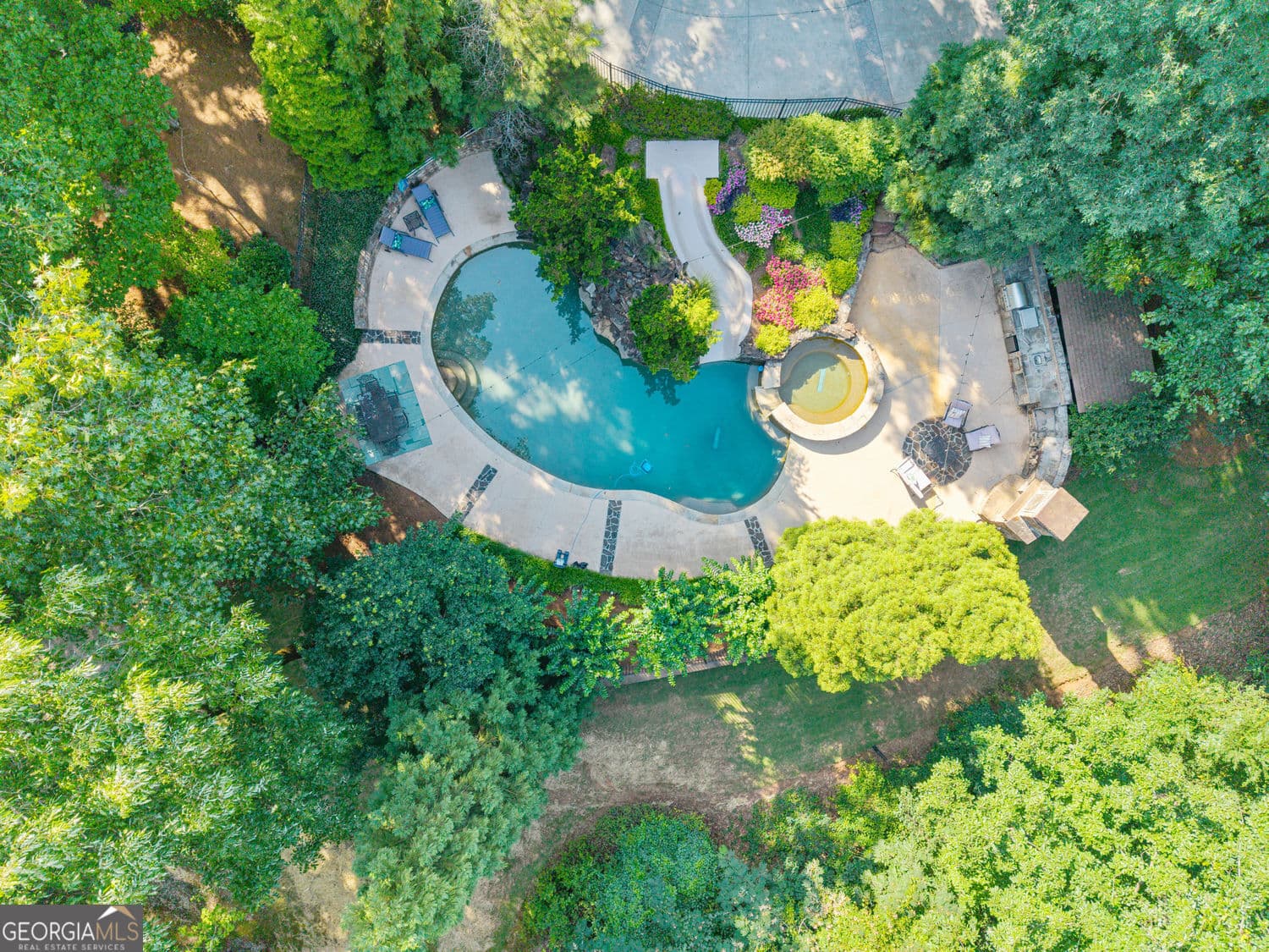 5 bedroom, 5 bathroom, 6,288 sq ft single family residence for sale at 3300 Jim Moore Road, Dacula, GA 30019 — photo 3