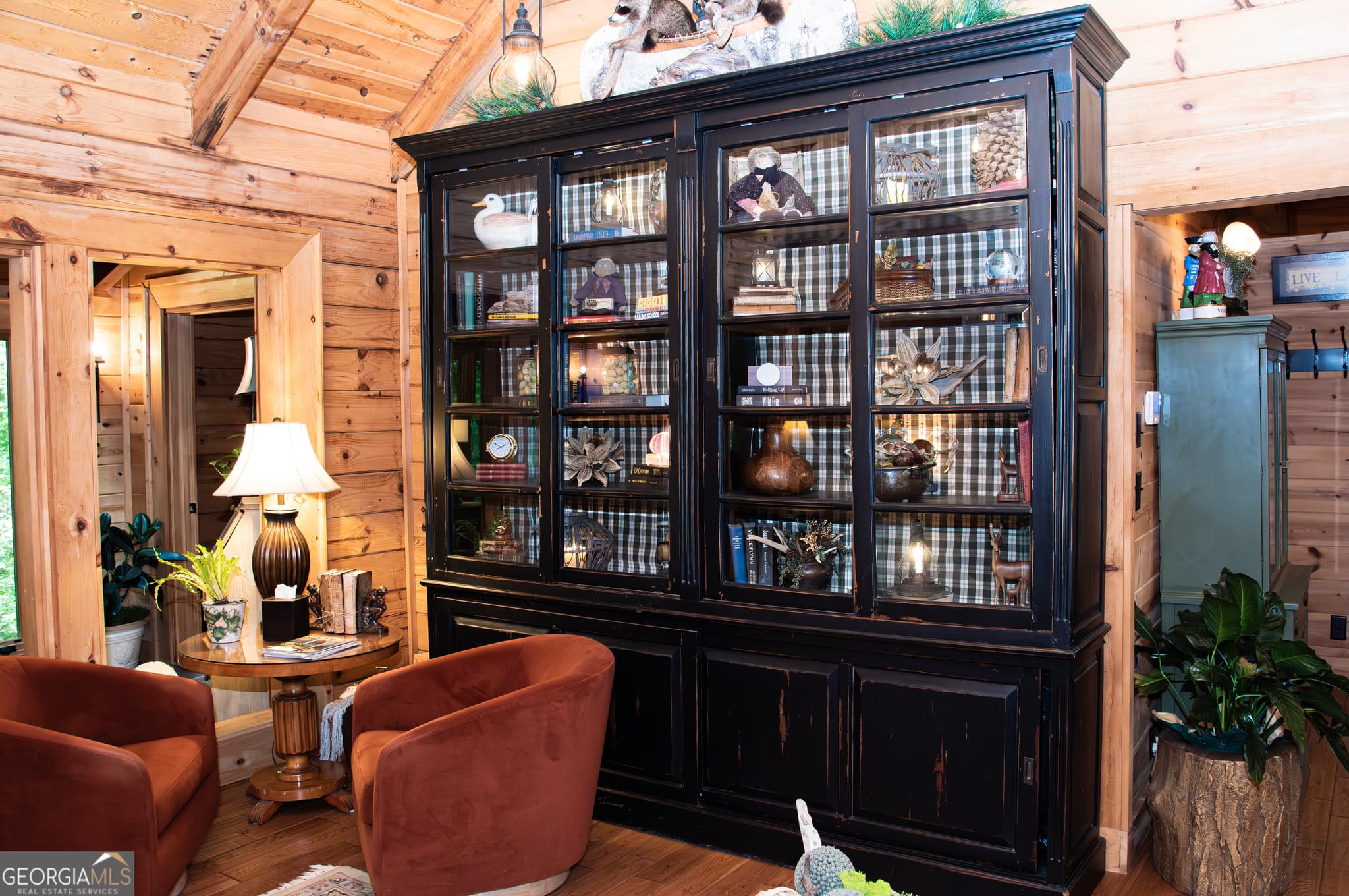 4 bedroom, 4 bathroom, 4,347 sq ft cabin,single family residence for sale at 456 Bull Frog Lane, Clayton, GA 30525 — photo 5