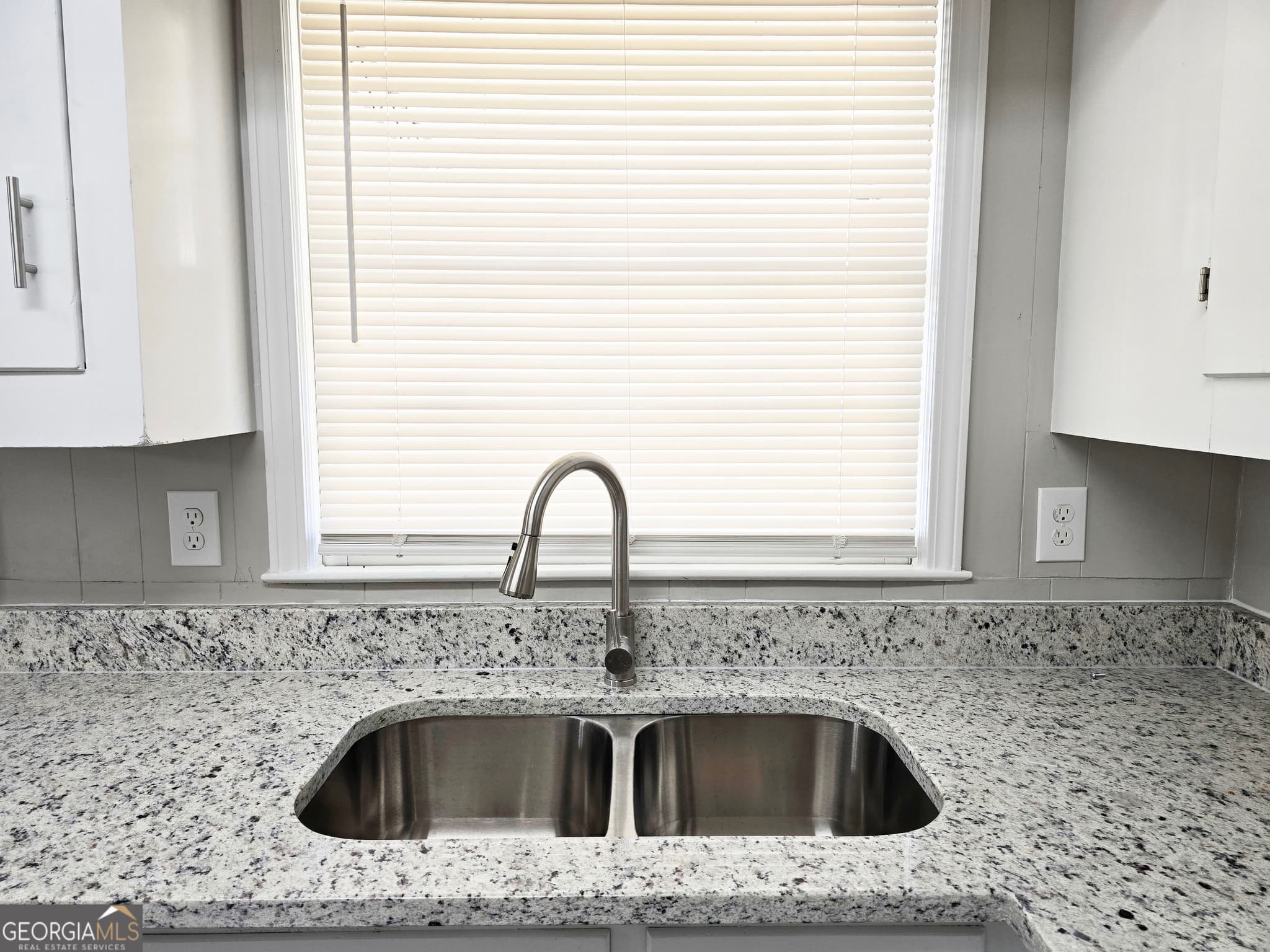 2 bedroom, 1 bathroom, 1,114 sq ft single family residence for sale at 1 Jackson Road, Porterdale, GA 30016 — photo 9