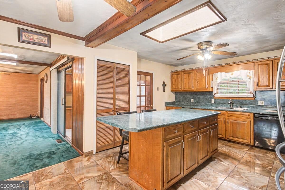 5 bedroom, 4 bathroom, 4,889 sq ft single family residence for sale at 1278 Poplarcrest Circle, Atlanta, GA 30316 — photo 4
