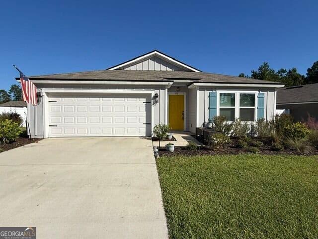 4 bedroom, 2 bathroom, 1,856 sq ft single family residence for sale at 81 Landing Boulevard, Woodbine, GA 31569