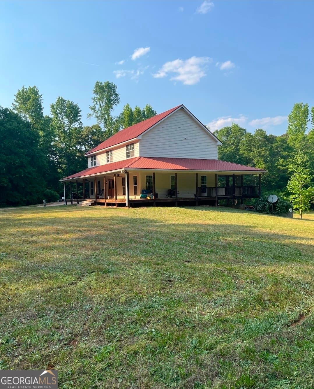 4 bedroom, 3.5 bathroom, 2,300 sq ft single family residence for sale at 1111 Rehoboth Road, Bishop, GA 30621 — photo 2