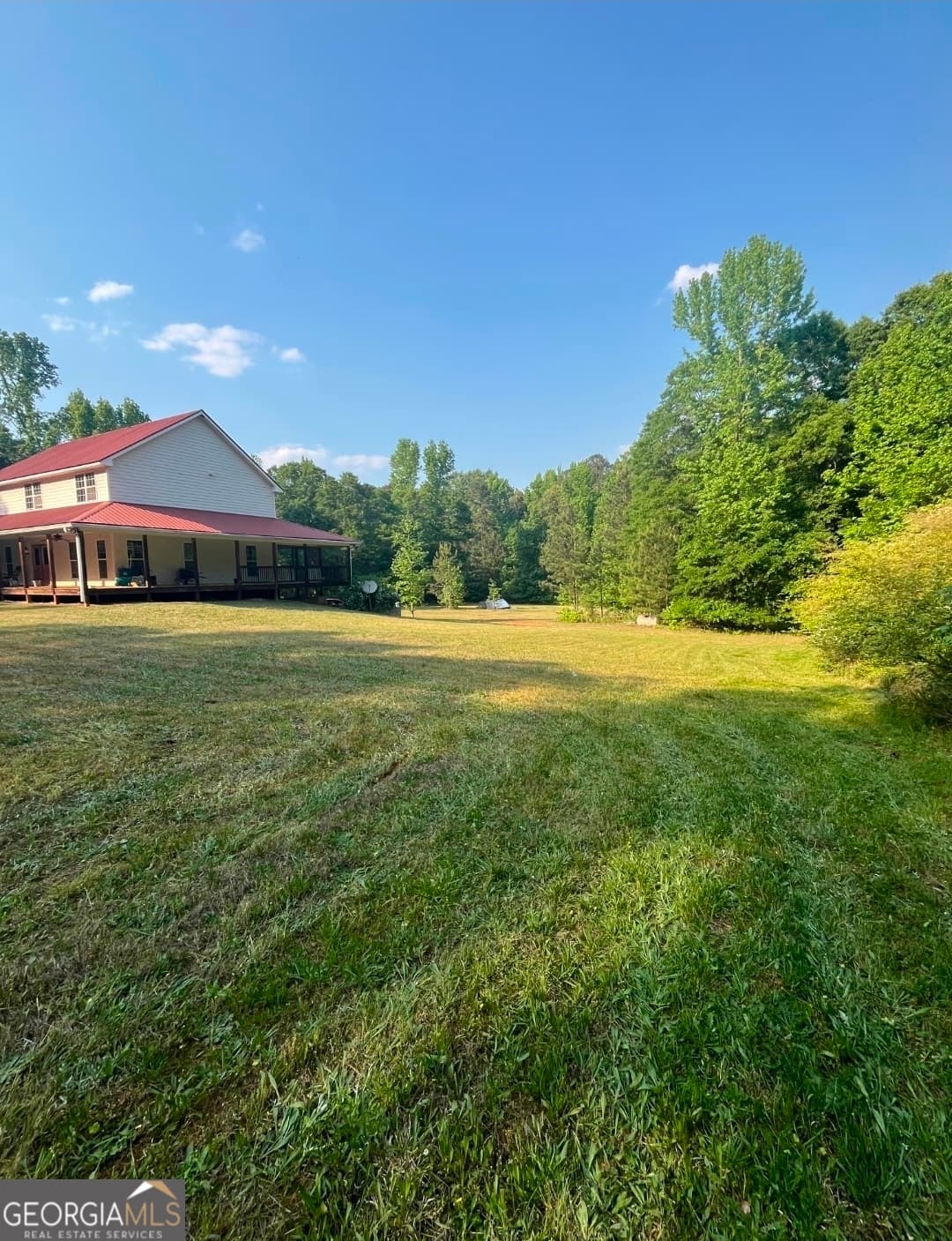 4 bedroom, 3.5 bathroom, 2,300 sq ft single family residence for sale at 1111 Rehoboth Road, Bishop, GA 30621 — photo 3