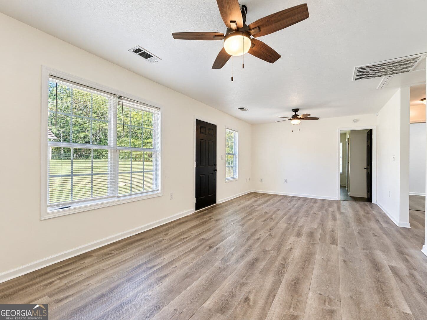 4 bedroom, 3 bathroom, 1,376 sq ft single family residence for sale at 200 Pine Ridge Drive, Carrollton, GA 30117 — photo 7