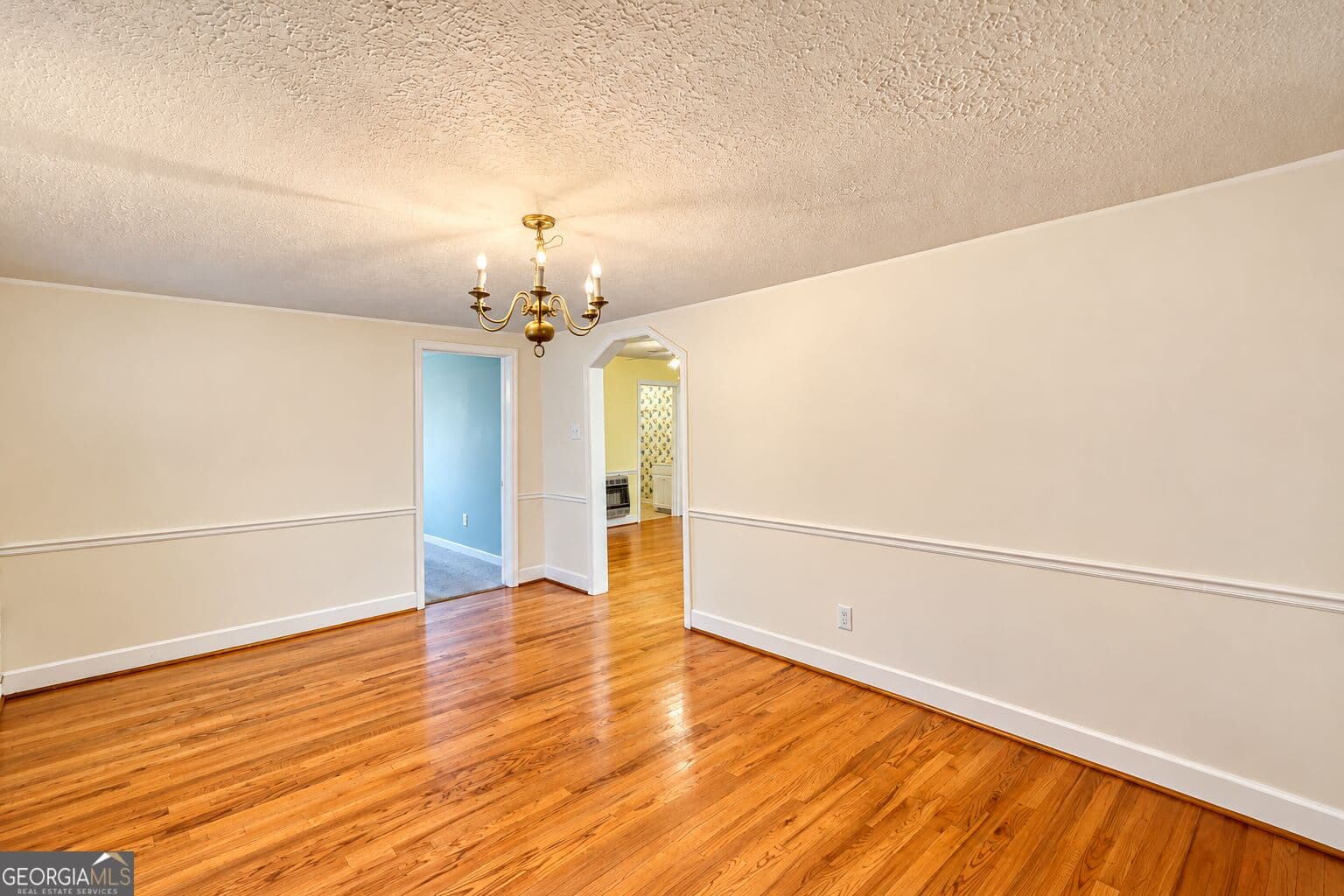 2 bedroom, 2 bathroom, 1,781 sq ft single family residence under contract at 453 Old Greensboro Road, Norwood, GA 30821 — photo 6