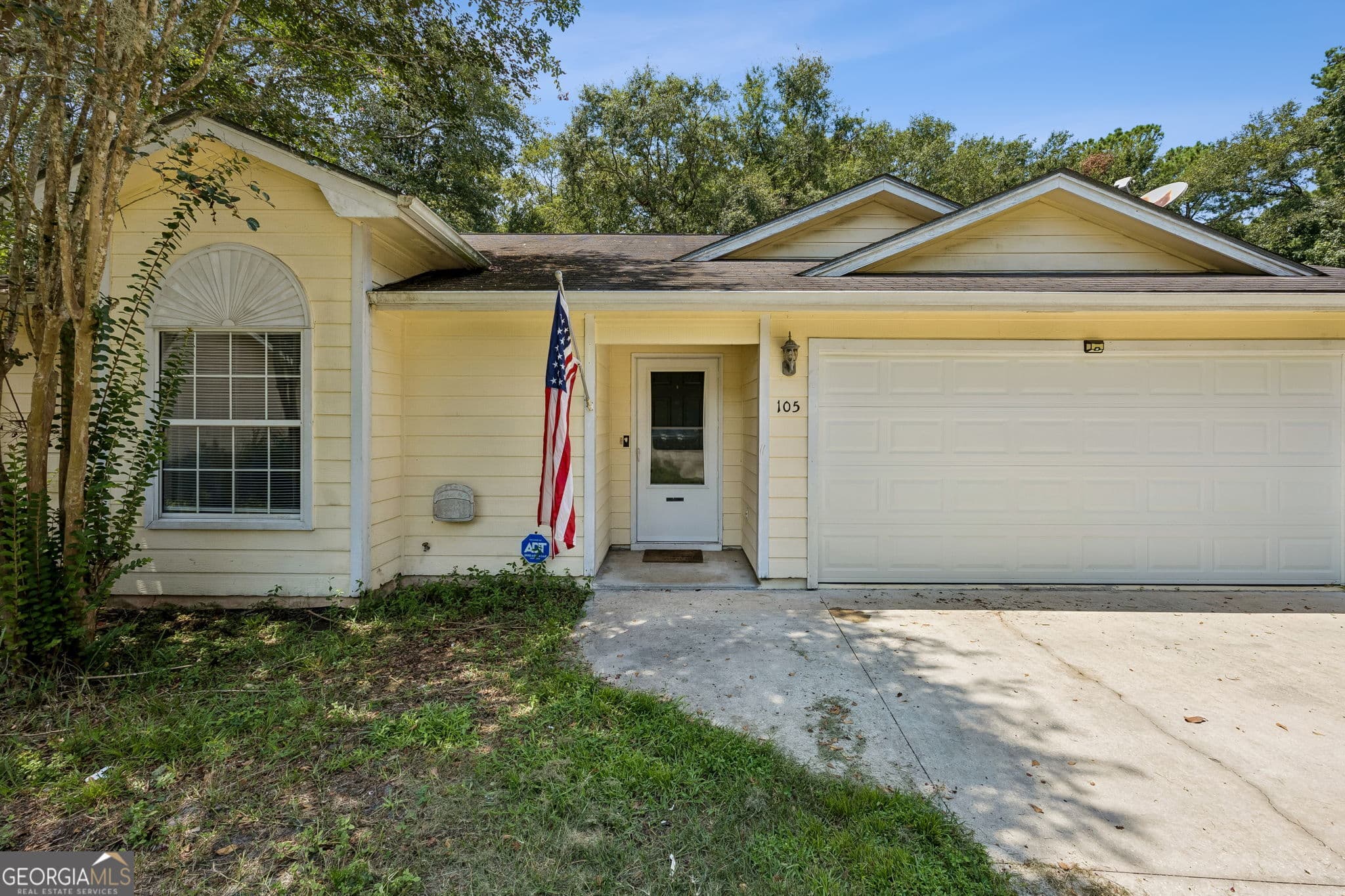 3 bedroom, 2 bathroom, 1,409 sq ft single family residence for sale at 105 Longleaf Court, Kingsland, GA 31548 — photo 4