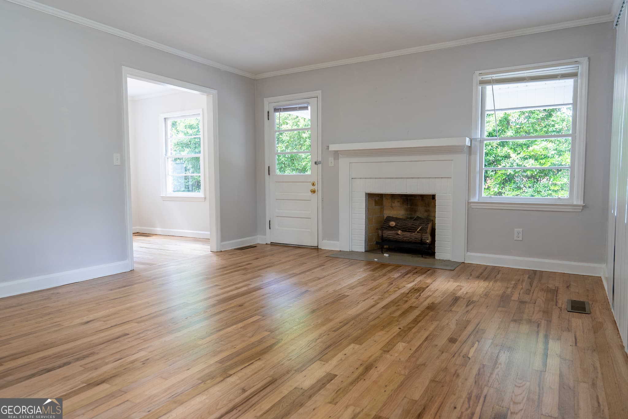 3 bedroom, 2 bathroom, 2,168 sq ft single family residence for sale at 375 Palmer Street, Pelham, GA 31779 — photo 6