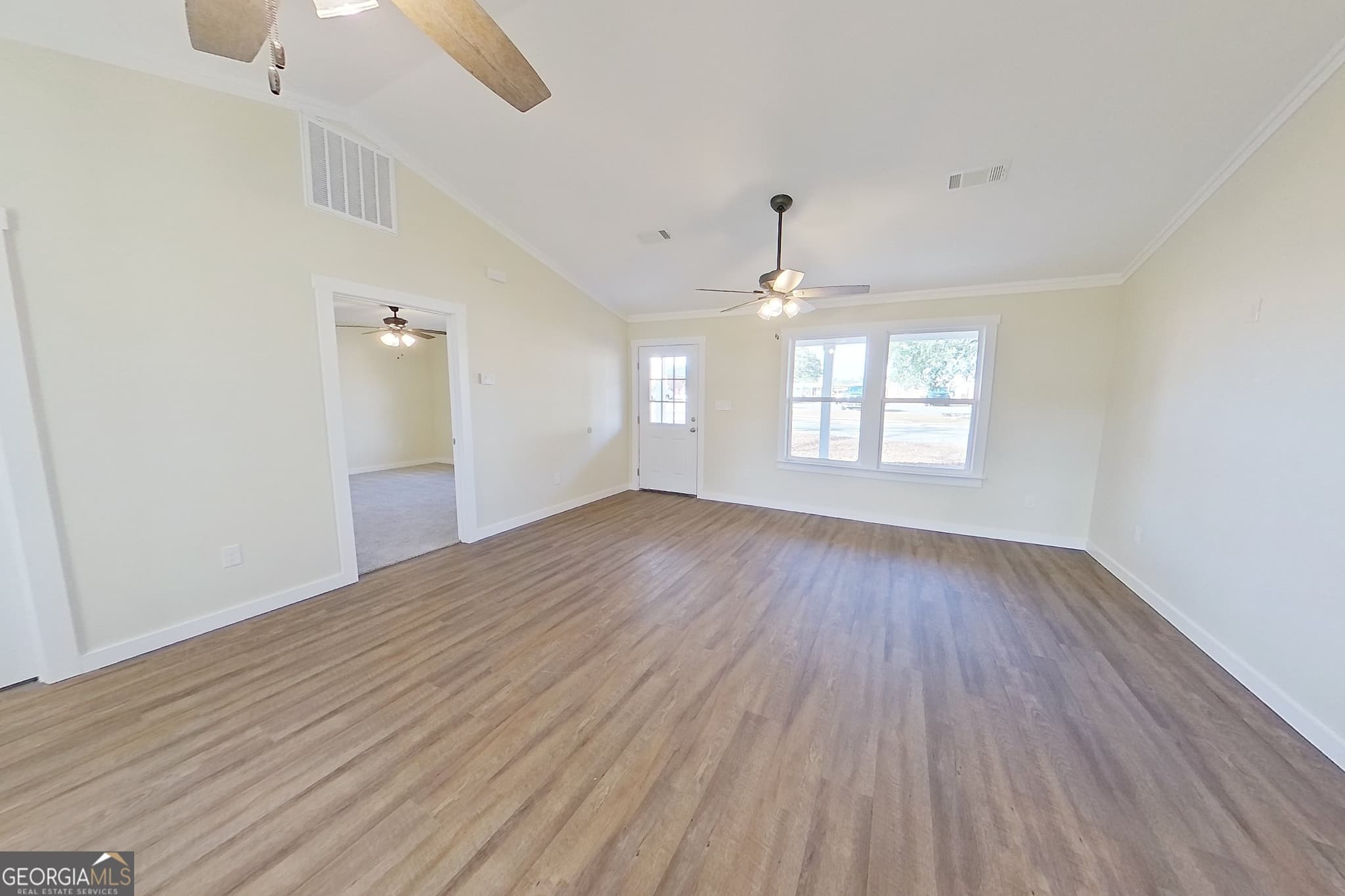 3 bedroom, 2 bathroom, 1,178 sq ft single family residence for sale at 1021 11th Avenue, Moultrie, GA 31768 — photo 6