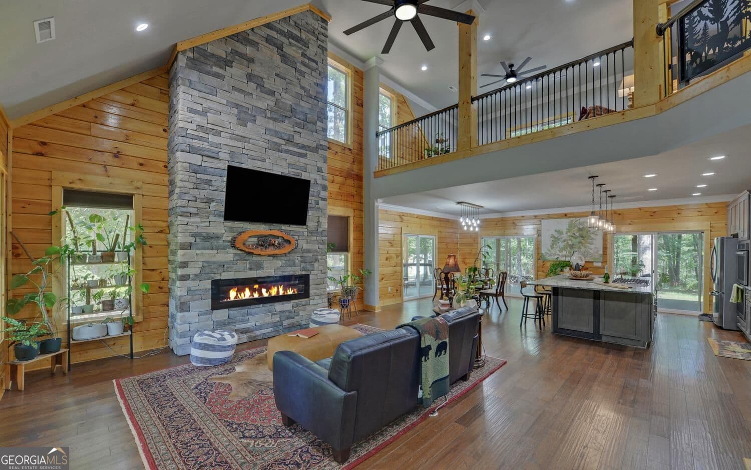 4 bedroom, 3.5 bathroom, 3,906 sq ft single family residence for sale at 203 Teasley Lane, Hartwell, GA 30643 — photo 5