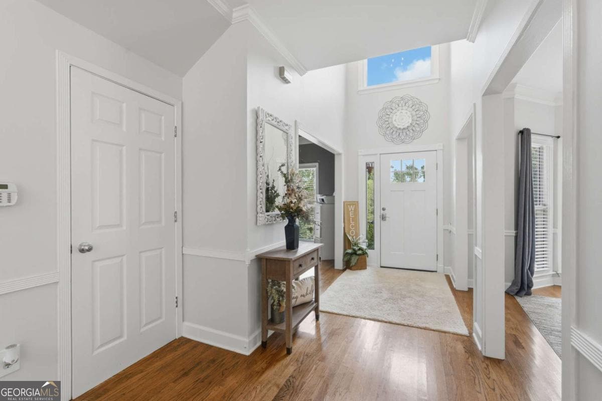4 bedroom, 2.5 bathroom, 2,068 sq ft single family residence for sale at 5640 Charleston Bay Drive, Cumming, GA 30041 — photo 4