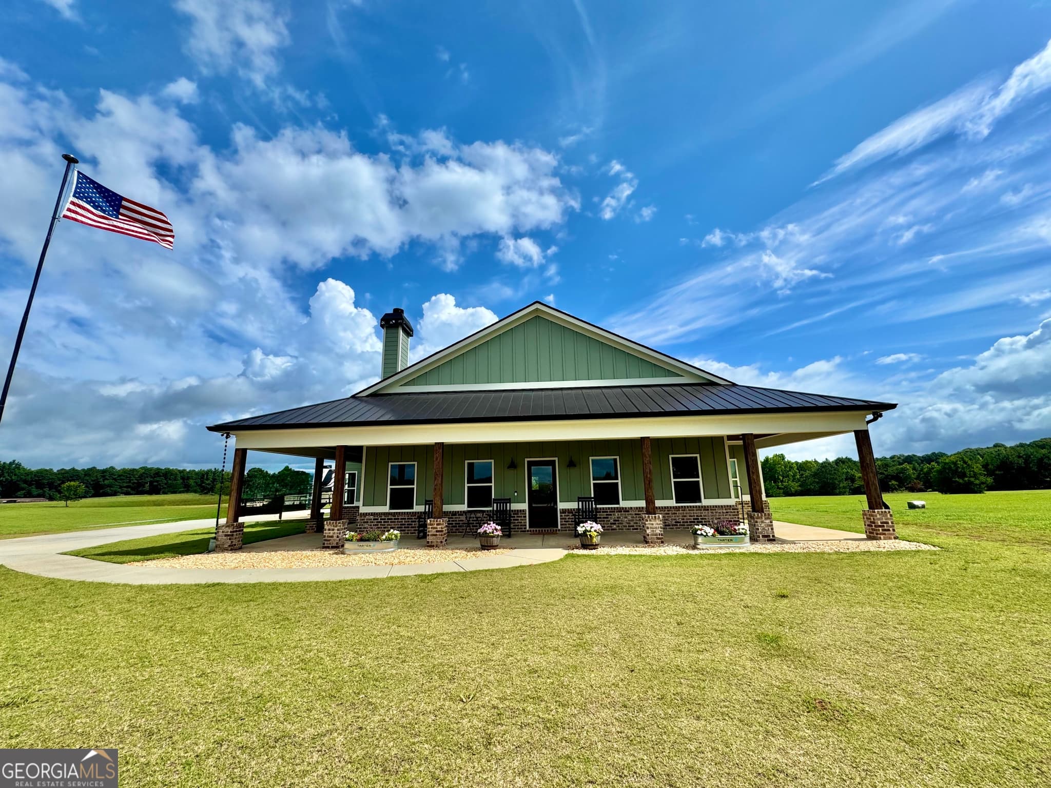 4 bedroom, 4 bathroom, 4,060 sq ft single family residence for sale at 542 Spears Lane, Mansfield, GA 30055 — photo 7
