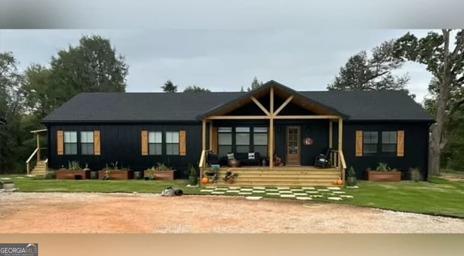 4 bedroom, 2 bathroom, 1,740 sq ft single family residence for sale at 0 Nocona Trail, Ellijay, GA 30536 — photo 1 of 13