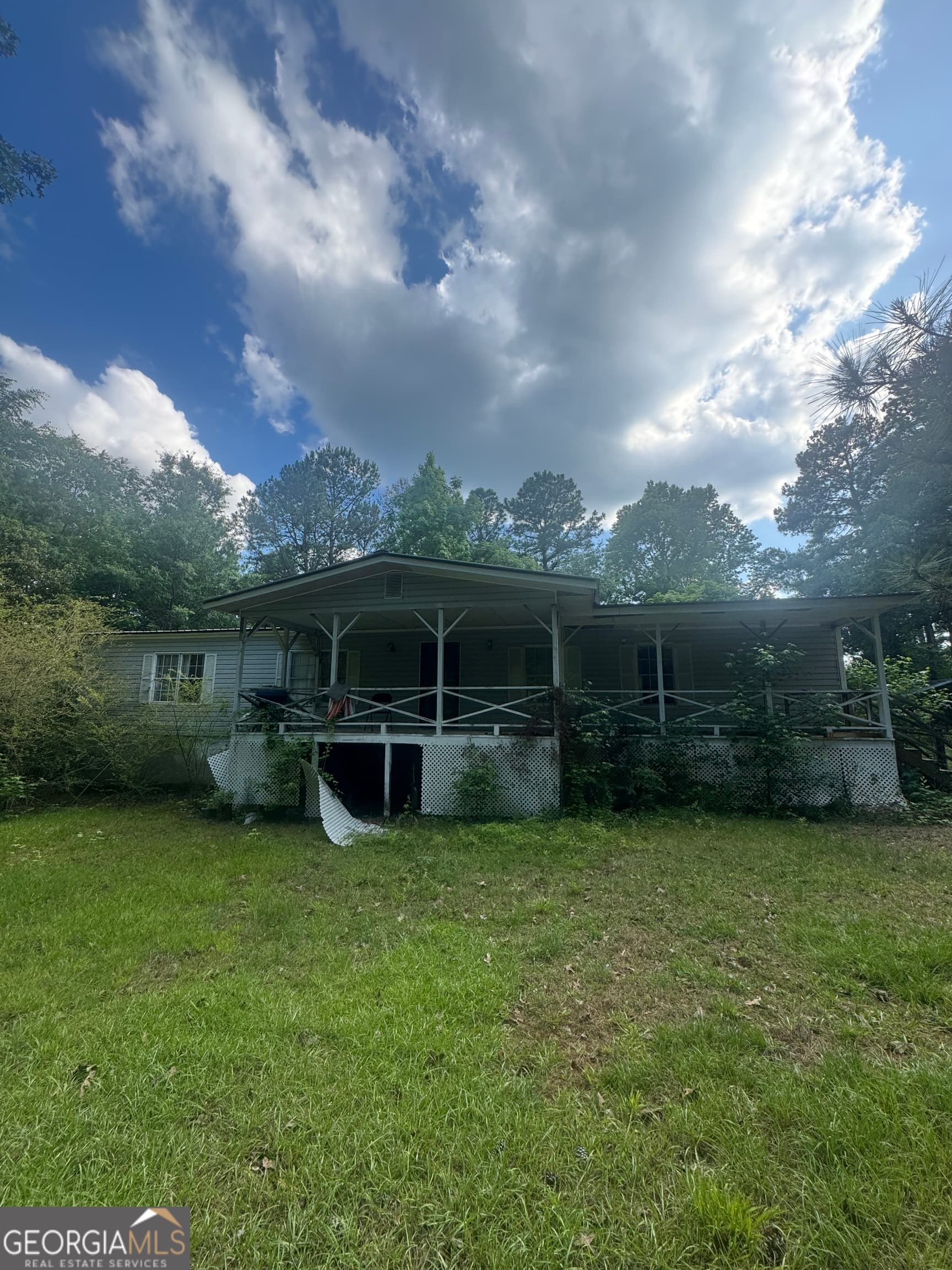 3 bedroom, 2 bathroom, 1,728 sq ft single family residence for sale at 403A Sparta Highway, Milledgeville, GA 31061