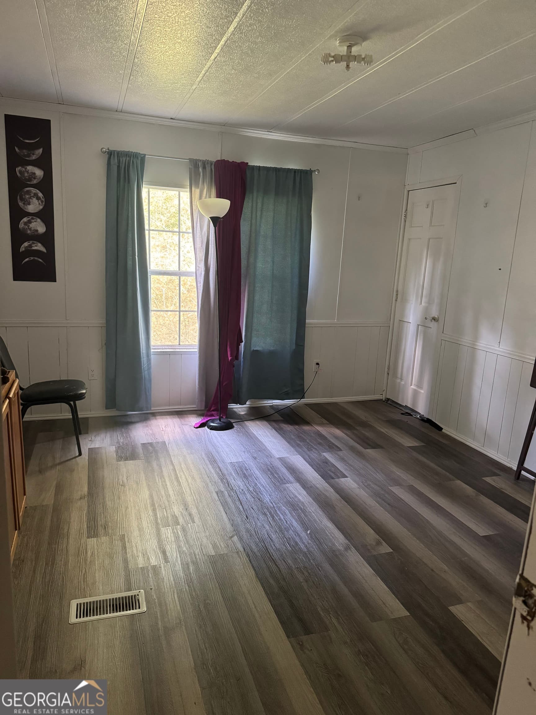 3 bedroom, 2 bathroom, 1,728 sq ft single family residence for sale at 403A Sparta Highway, Milledgeville, GA 31061 — photo 8