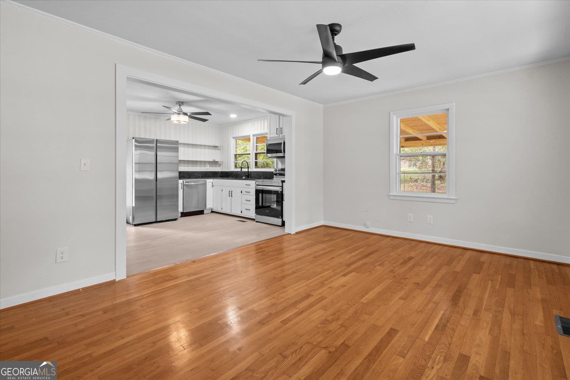 3 bedroom, 1 bathroom, 984 sq ft single family residence for sale at 218 Tarpley Avenue, Bowdon, GA 30108 — photo 10
