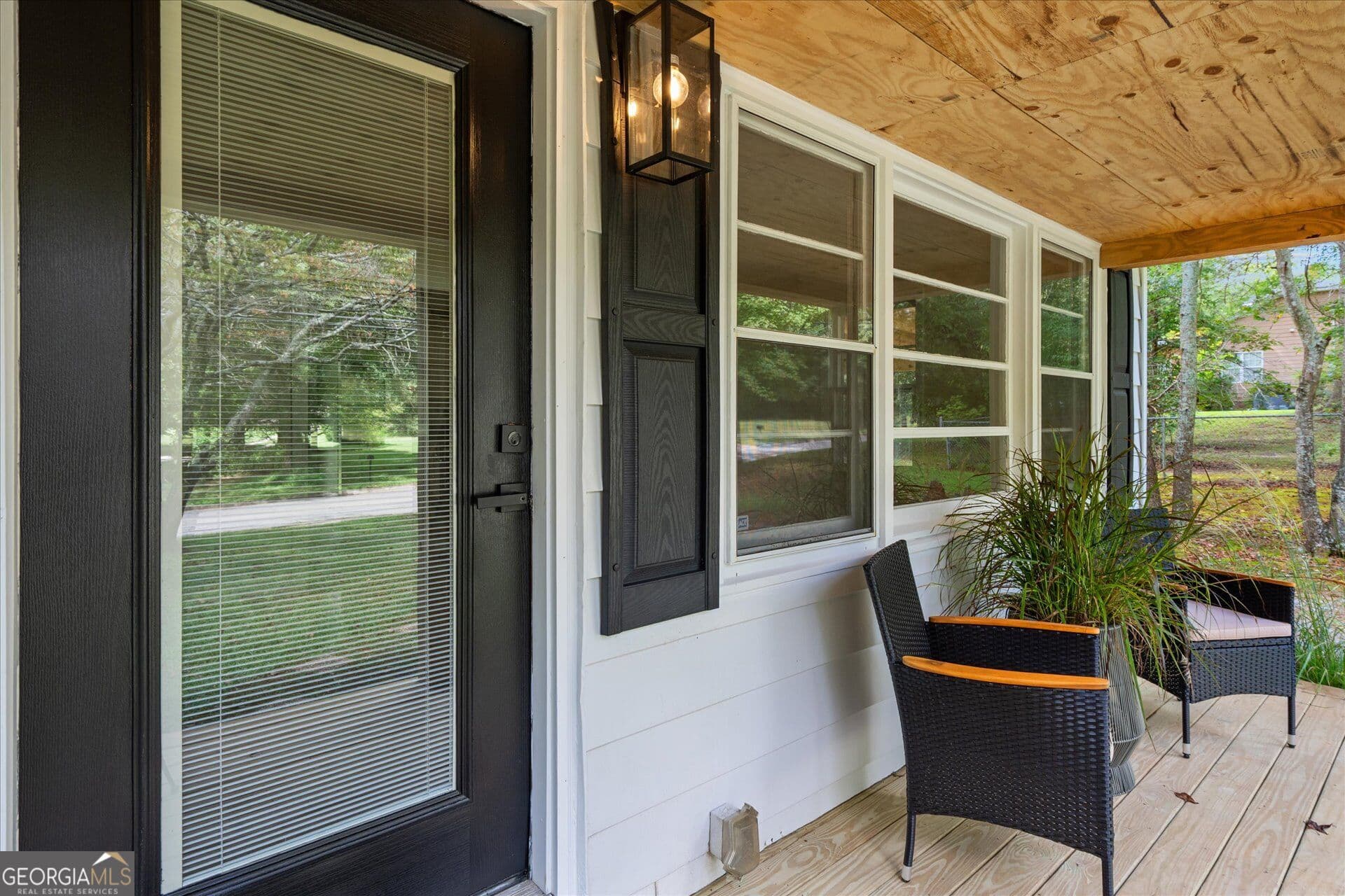 3 bedroom, 1 bathroom, 984 sq ft single family residence for sale at 218 Tarpley Avenue, Bowdon, GA 30108 — photo 4